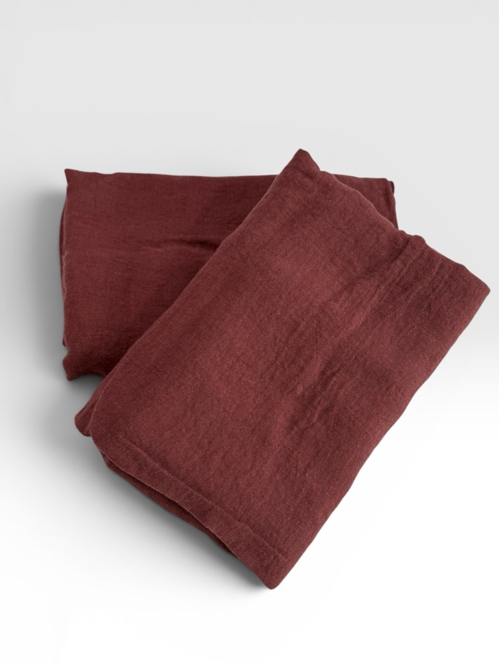Brooklinen Linen 100% European The Linen Collection Pillowcases Raisin Standard